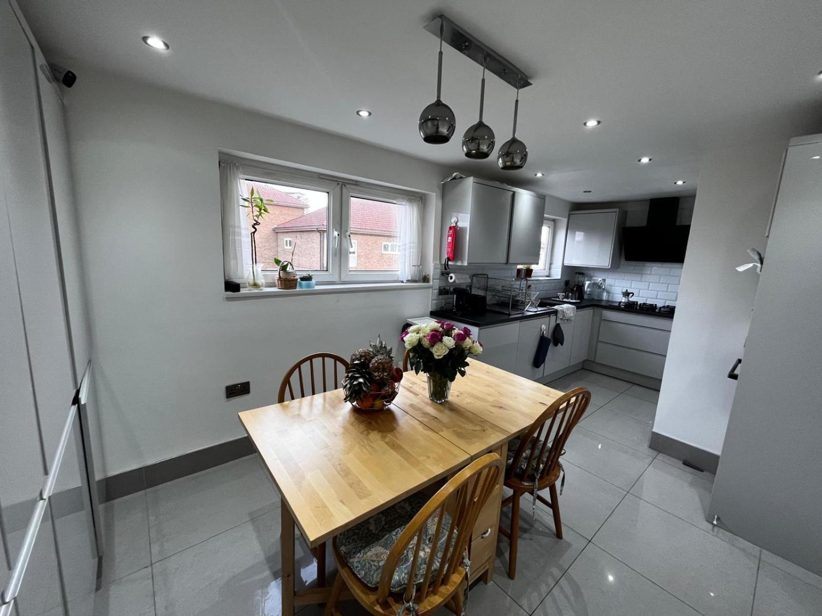 Plaistow Comfort Stay 런던 외부 사진